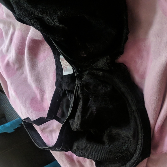 Bra 42dd black lace underwire. No padding.serenada brand.NWOT - Picture 6 of 10